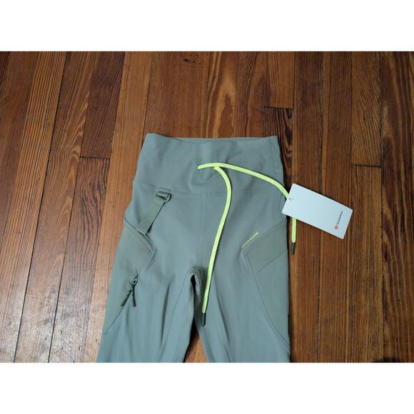 Lululemon SHR Hiking Tight 25" Leggings Olive Green Size 4 NWT - Picture 4 of 7